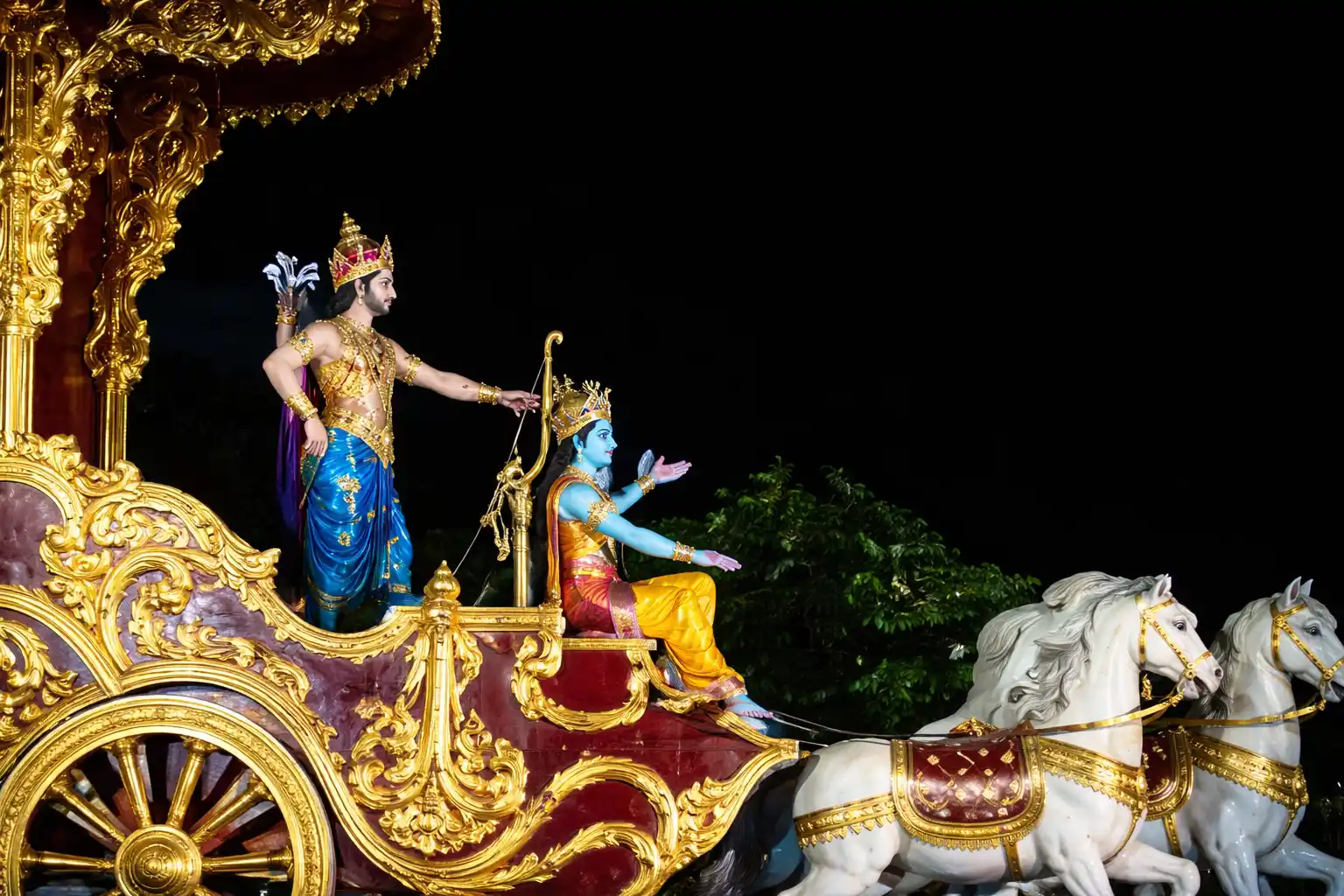 Shree Krishna guided Arjun perfectly on the Battlefield