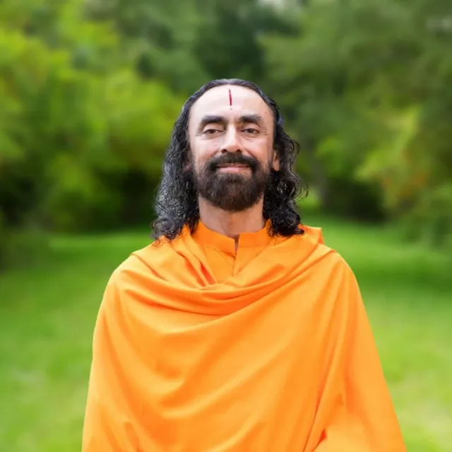 Swami Mukundananda: a Leading Global Bhakti Saint