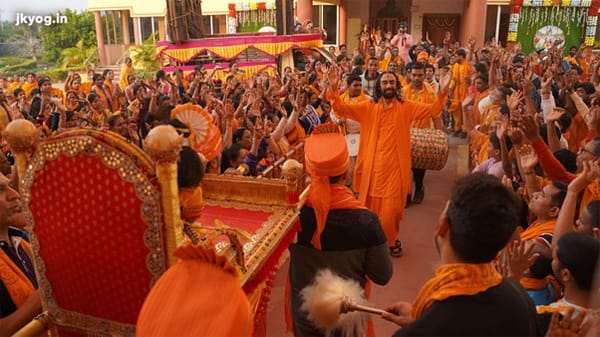 Redefining New Year Celebrations at the JKYog Spiritual Retreat